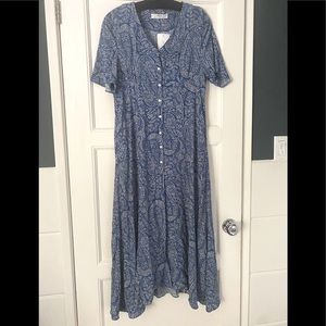 Blue and white maxi dress in Medium